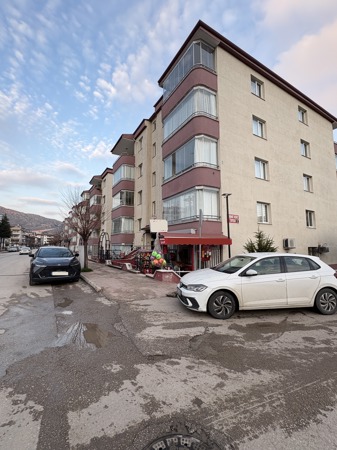 AMASYA MERKEZ'DE 3+1 130 M2 SATILIK KONUT (100963977)